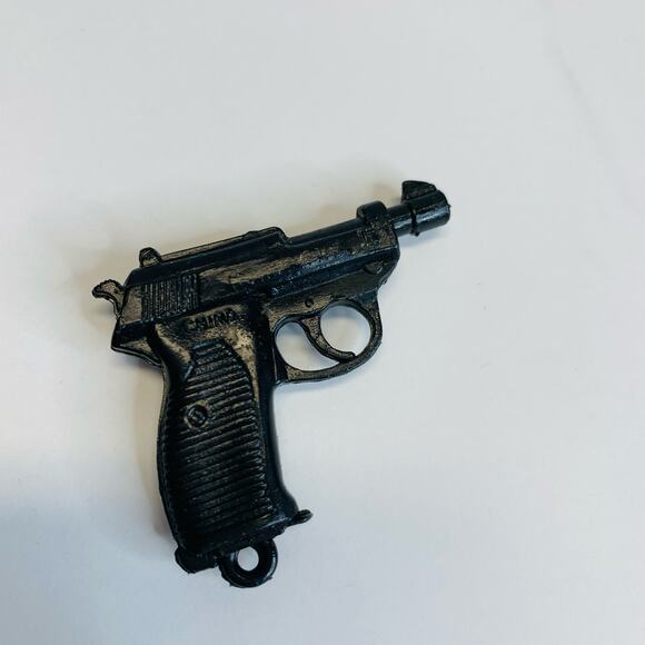 Black Plastic Revolver Pendant 1.5 x 1.25" - Picture 2 of 2